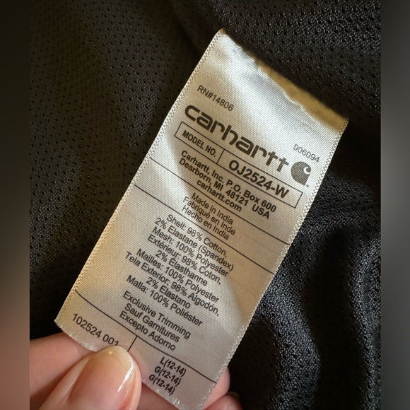 Carhartt Women's Rugged Flex Relaxed Fit Canvas Jacket, size large, black - Picture 4 of 4